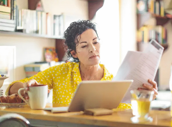 Debt-Free by Design: The Best Online Tools to Help You Get Out of Debt and Rebuild Financial Confidence